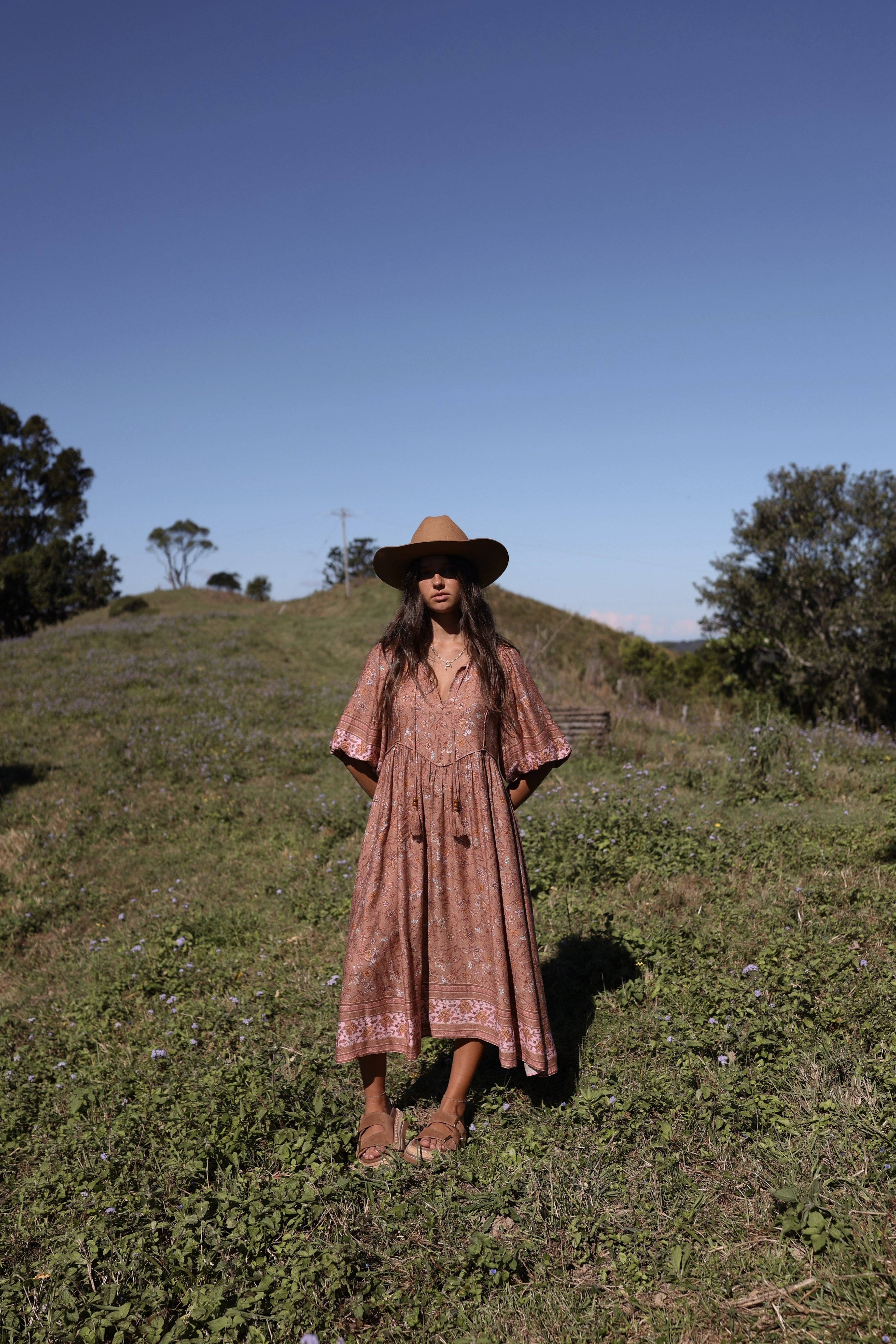 Coven and Co - Venta al por mayor Vestido - Mujer - Vestido Midi Woodland10