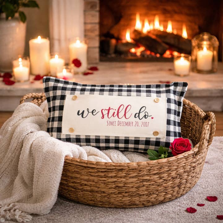 PillowPanels - Wholesale Throw/Decorative Pillow - BUFFALO CHECK: GINGHAM PILLOW ONLY (with insert) 26