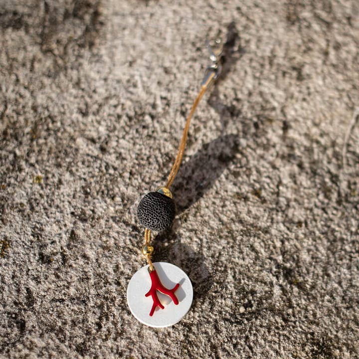 Volcano de Mer olfactory grigri for wholesale by O by !Osmotik