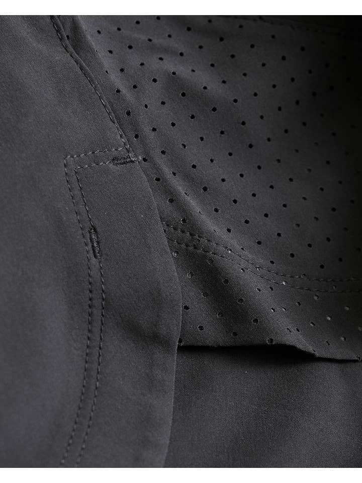 True Classic - Wholesale Athletic Shorts - Men's - 7" Carbon Active Training Shorts7