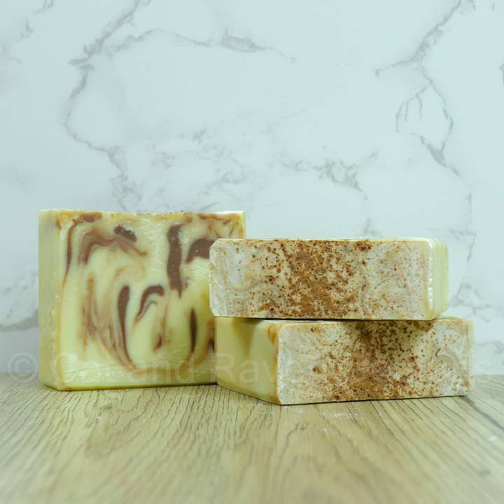 Savon Soft Boi pour la vente par Cat and Raven Designs