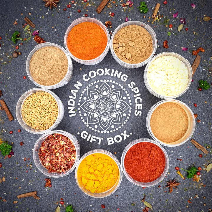 Nature Kitchen Co Ltd - Wholesale Dried Spice Mix - Indian Spice Selection Gift Box with 9 Spice Pots and Recipe Cards