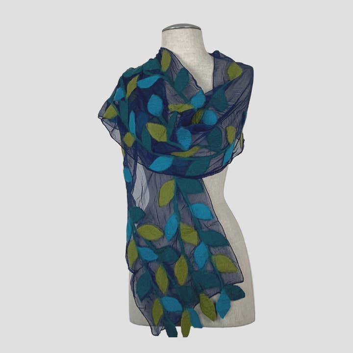 Feltiful - Wholesale Scarf - Women's - Variant Color Leaf Merino Wool Handmade Felt Scarf