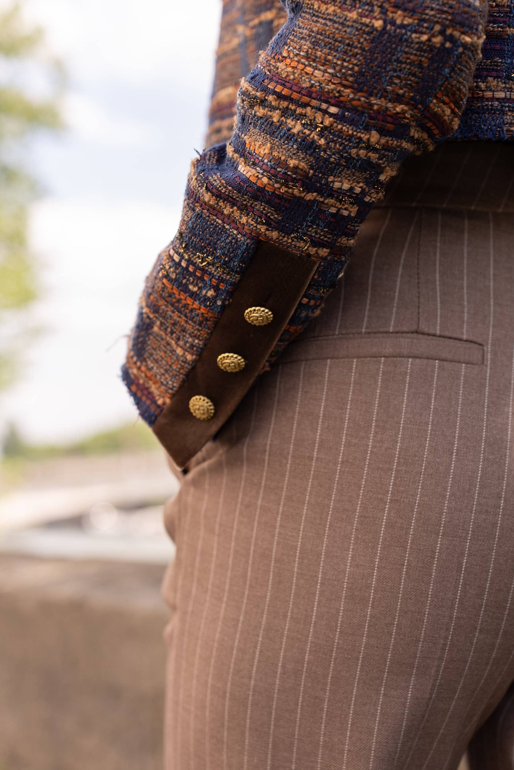 Attentif Paris – wholesale Blazer – Women's – Colourful velvet collar cropped tweed blazer jacket16