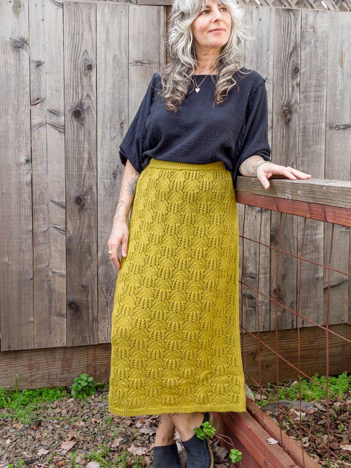 Curator SF - Wholesale Skirt - Women's - Mae Sweater Skirt1