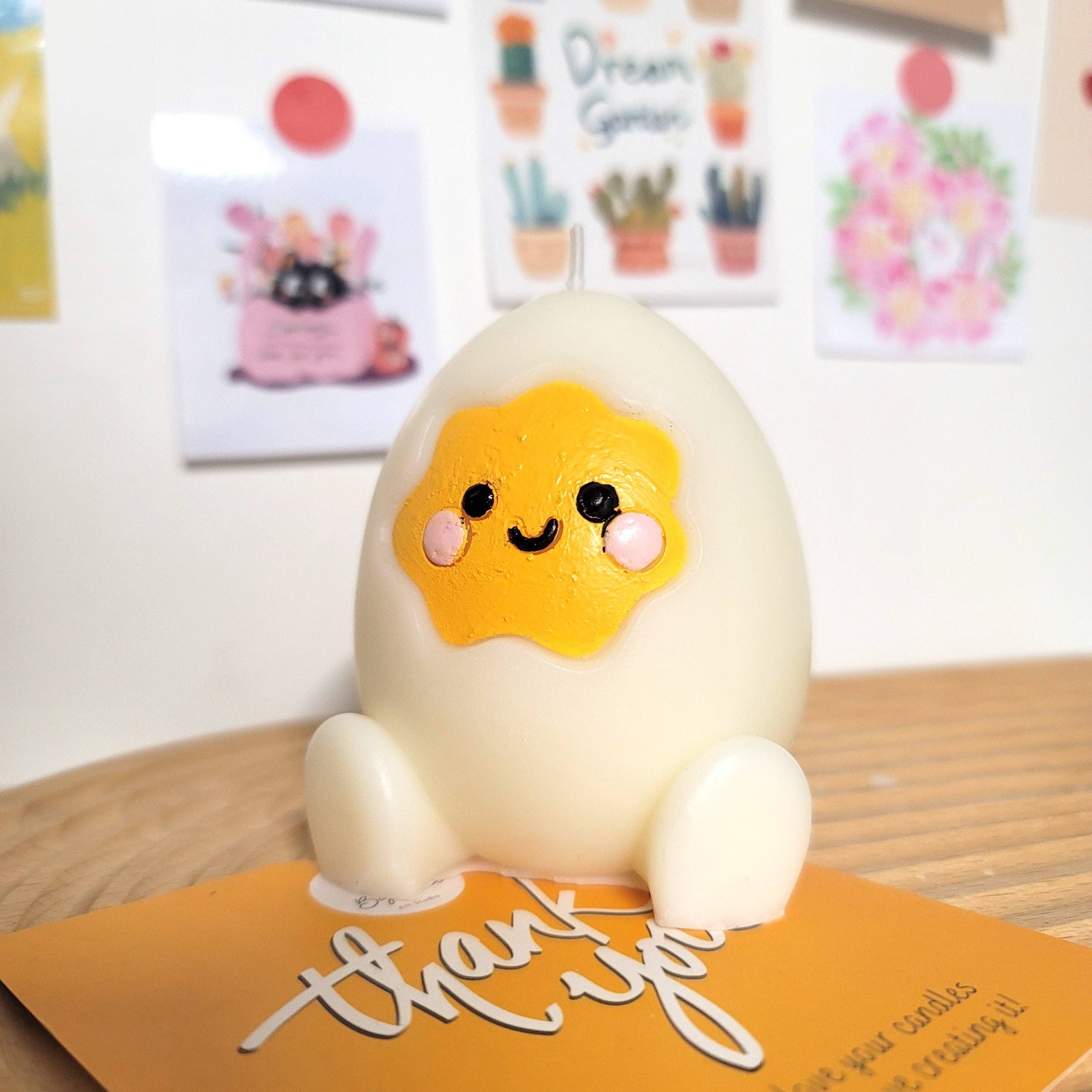 Big Fan Art Studio Inc. - Wholesale Novelty Candle - Egg Buddy Candle2