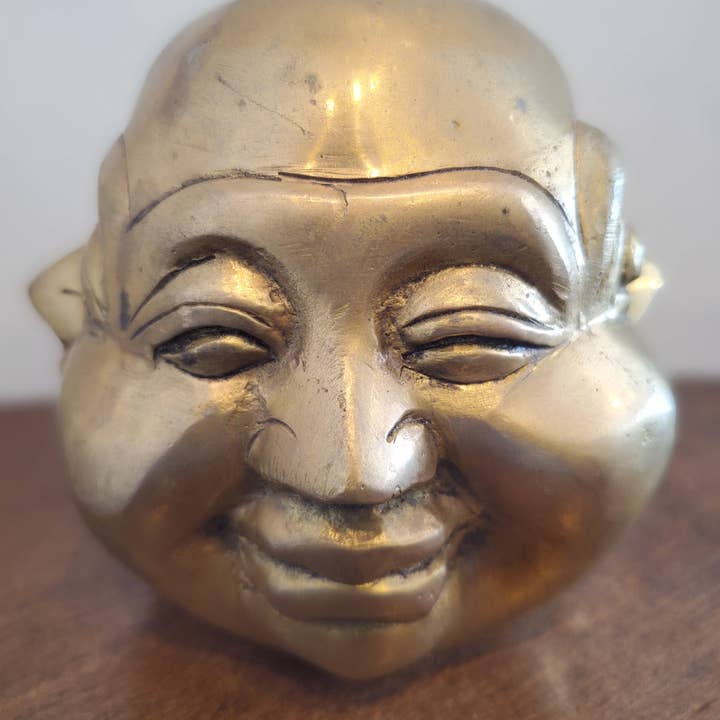 Figurine tête de Bouddha à quatre faces en laiton pour la vente par Wild Lotus