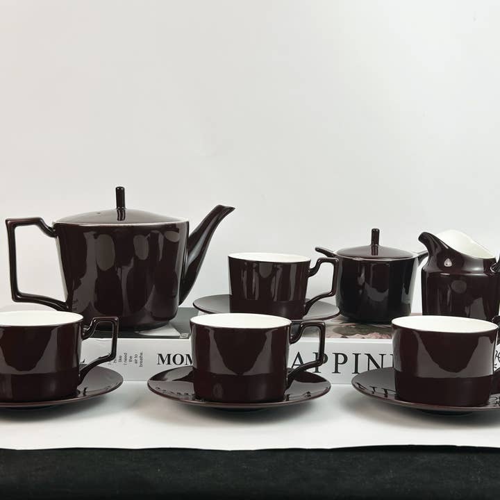 Service à café/thé en porcelaine - brun café pour la vente par Royal Ceramics