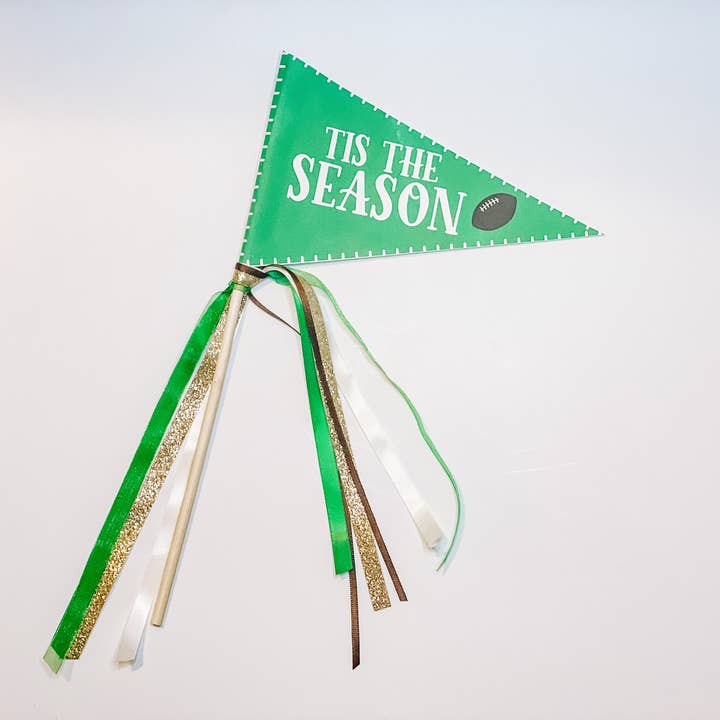 Feestvlag | Voetbal wimpelvlag | Dit is het seizoen voor wholesale door Checkered Apron Studio