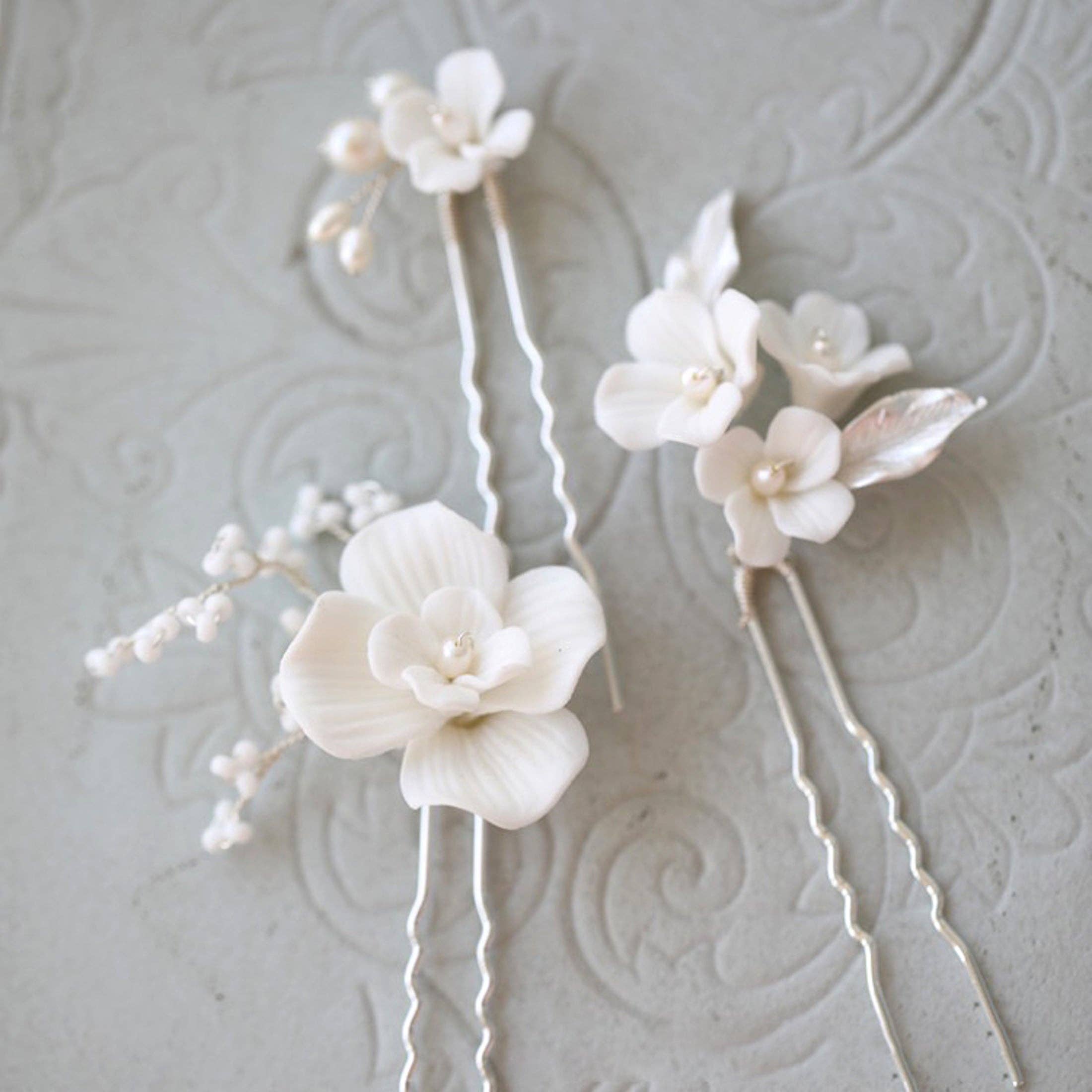 LanLivia – wholesale Hair pin – Handmade ceramic white flowers bridal hairpins-One set of 3-Gold n Silver6