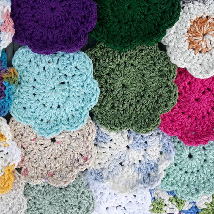 Clover Garden Crafts - Wholesale Wash Cloth - Cotton Crochet Floral Shape Face Scrubbies Makeup Removers3