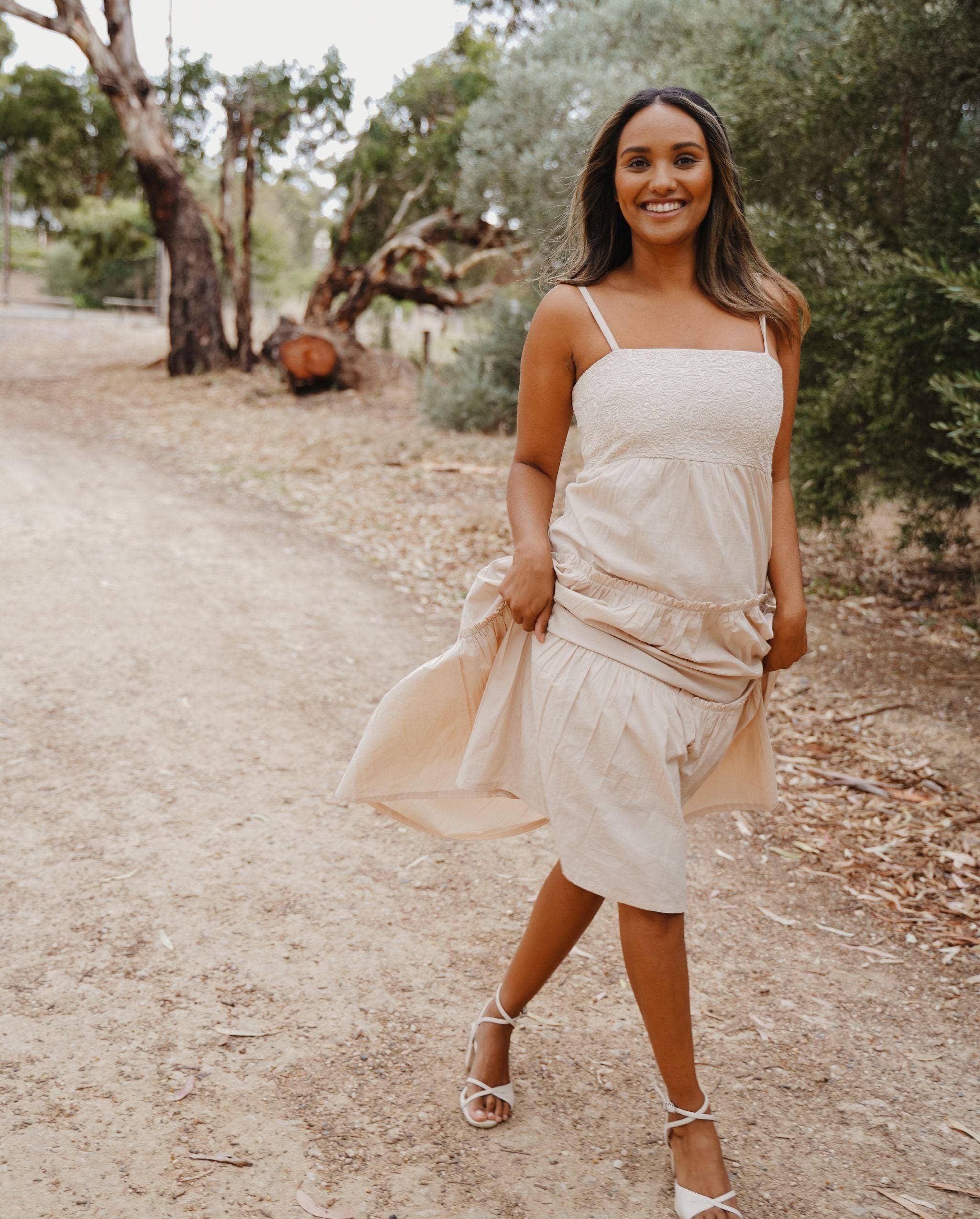 Kaasida | Women Fashion Boutique - Wholesale Dress - Women's - Zaafira Tiered Midi Dress8