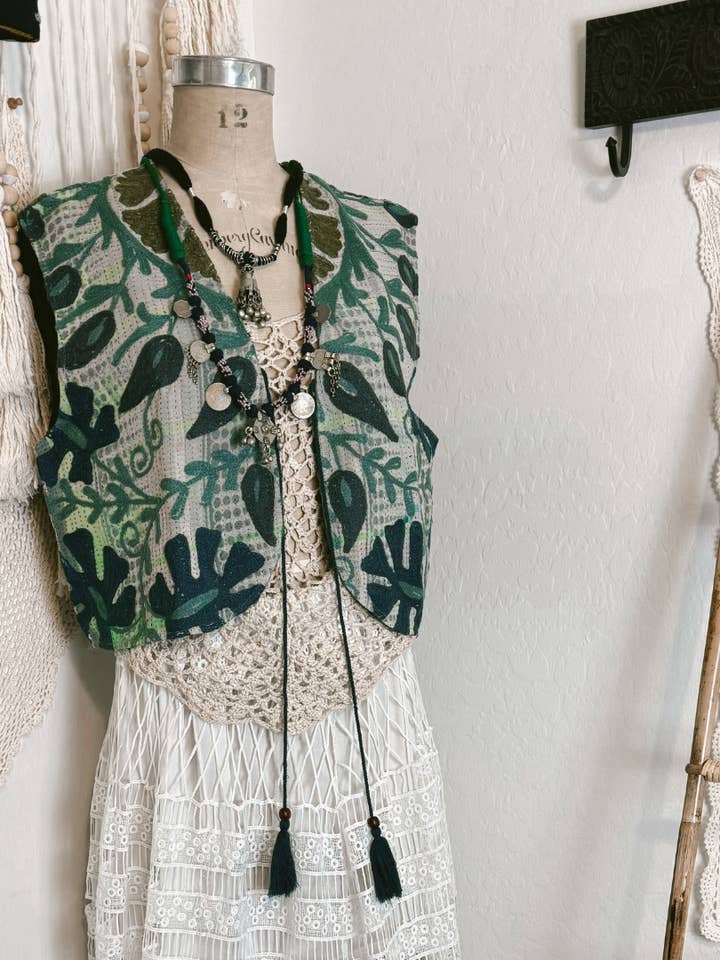 Wylder Trading Company - Wholesale Outerwear Vest - Women's - Boho Western Fringe Cowgirl Hippie Vest Leather Kantha10