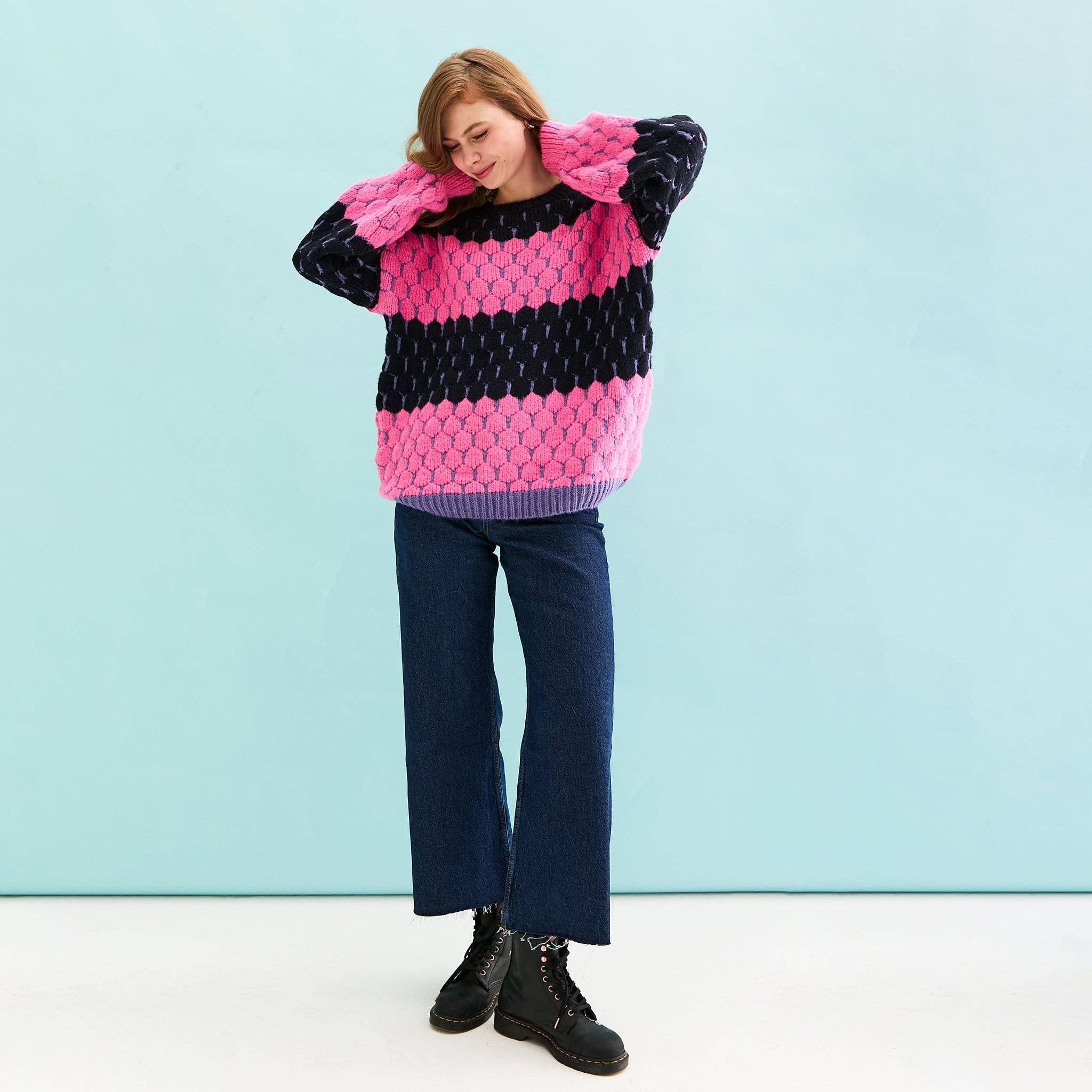 Cara & The Sky - Wholesale Knit Sweater - Women's - Marissa Stripe Bubble Stitch Jumper - Navy3