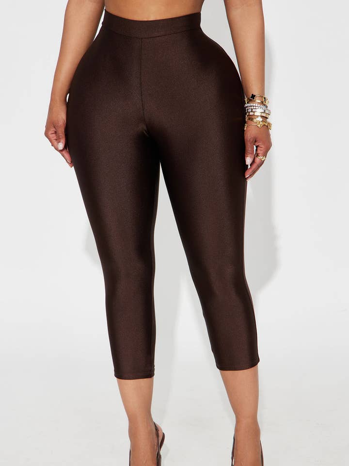 SHINY NYLON CAPRI LEGGINGS for wholesale by 5besties inc