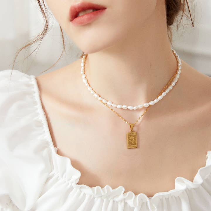 Glacier Mist - Venta al por mayor Collares con colgantes/abalorios - Collar de cartas del tarot de la emperatriz - oro amarillo