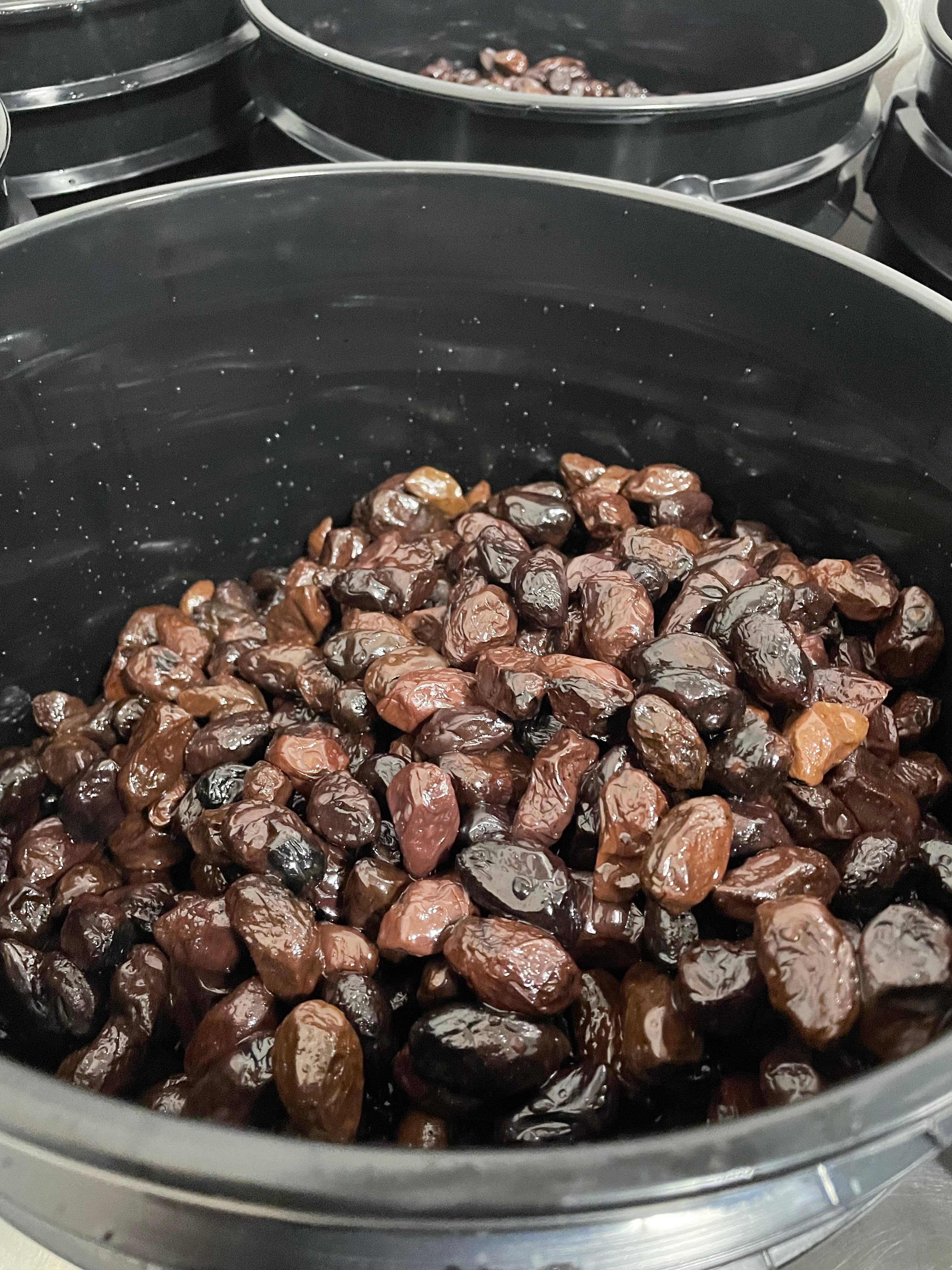 Fume-Eh Gourmet - Wholesale Olives - Smoked Sundried Kalamata Olives2