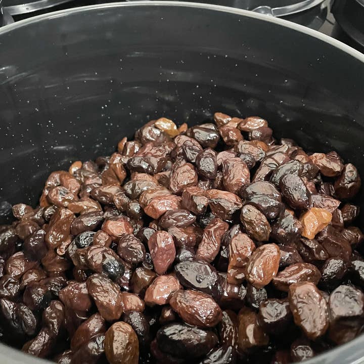 Fume-Eh Gourmet - Wholesale Olives - Smoked Sundried Kalamata Olives2