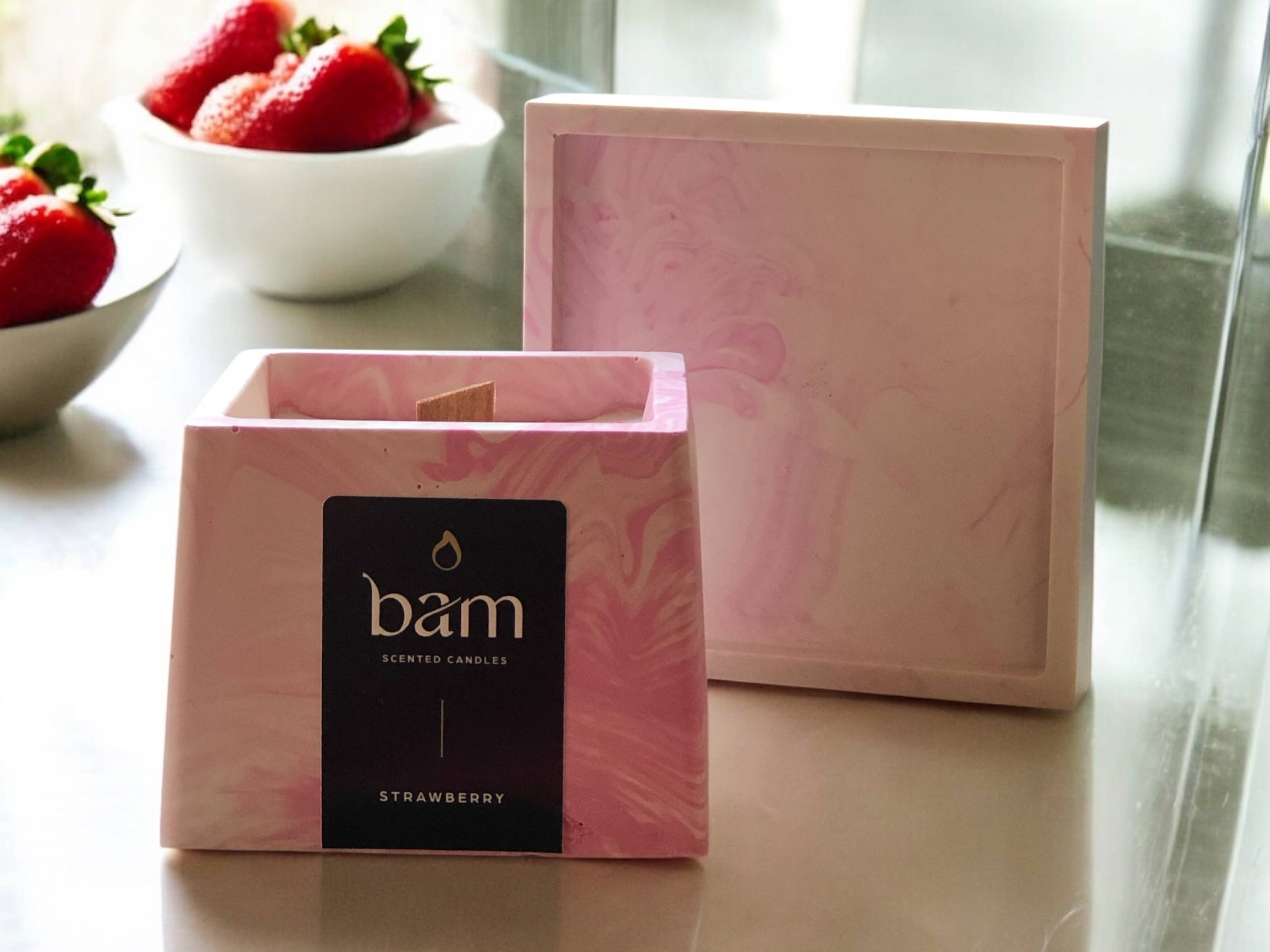 BAM - Wholesale Jar/Filled Candle - BAM - STRAWBERRY scented candle - SQUARE Collection1