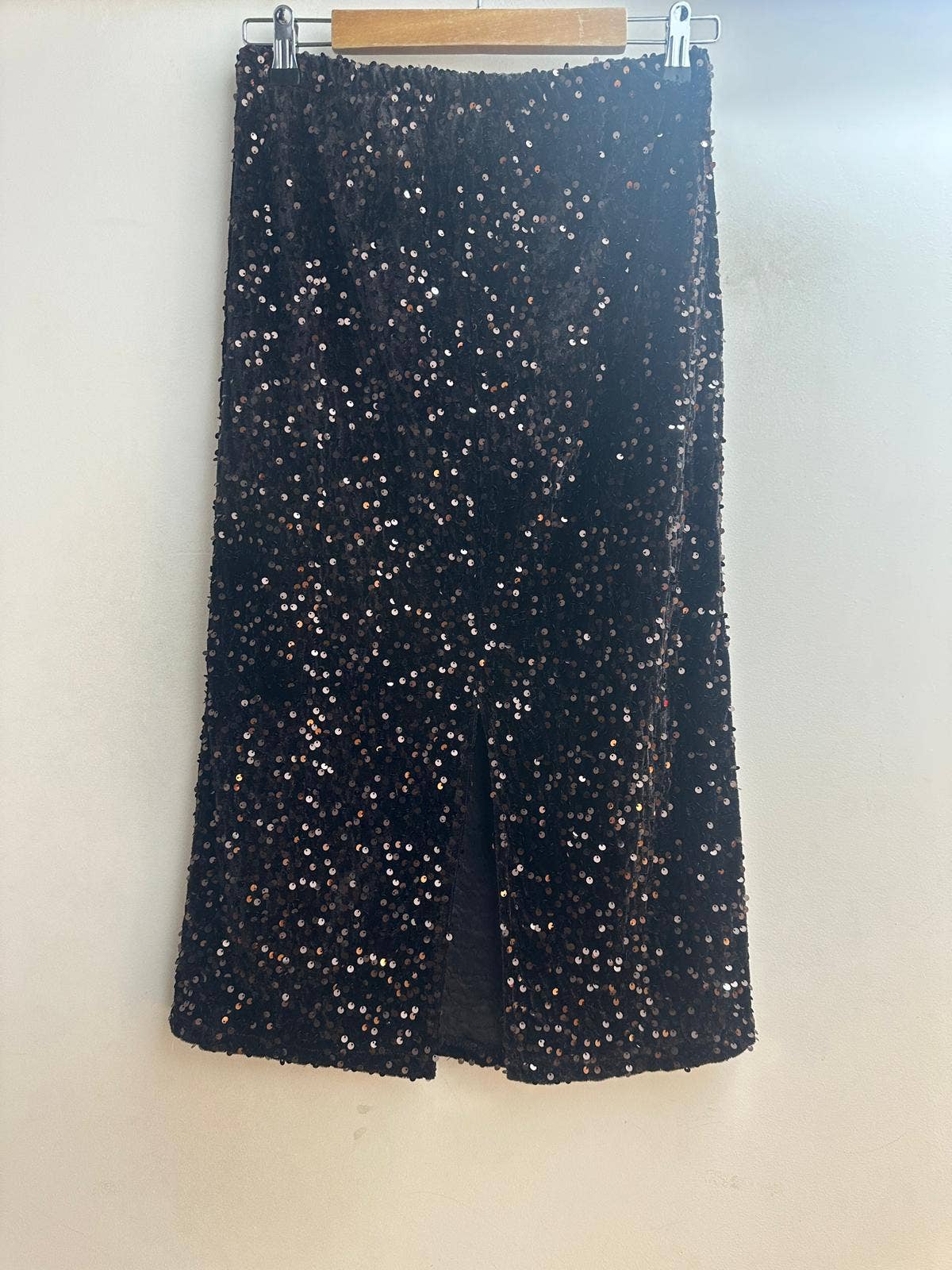 LORIANE - Wholesale Skirt - Women's - 11232 Mid-length velvet sequin skirt4