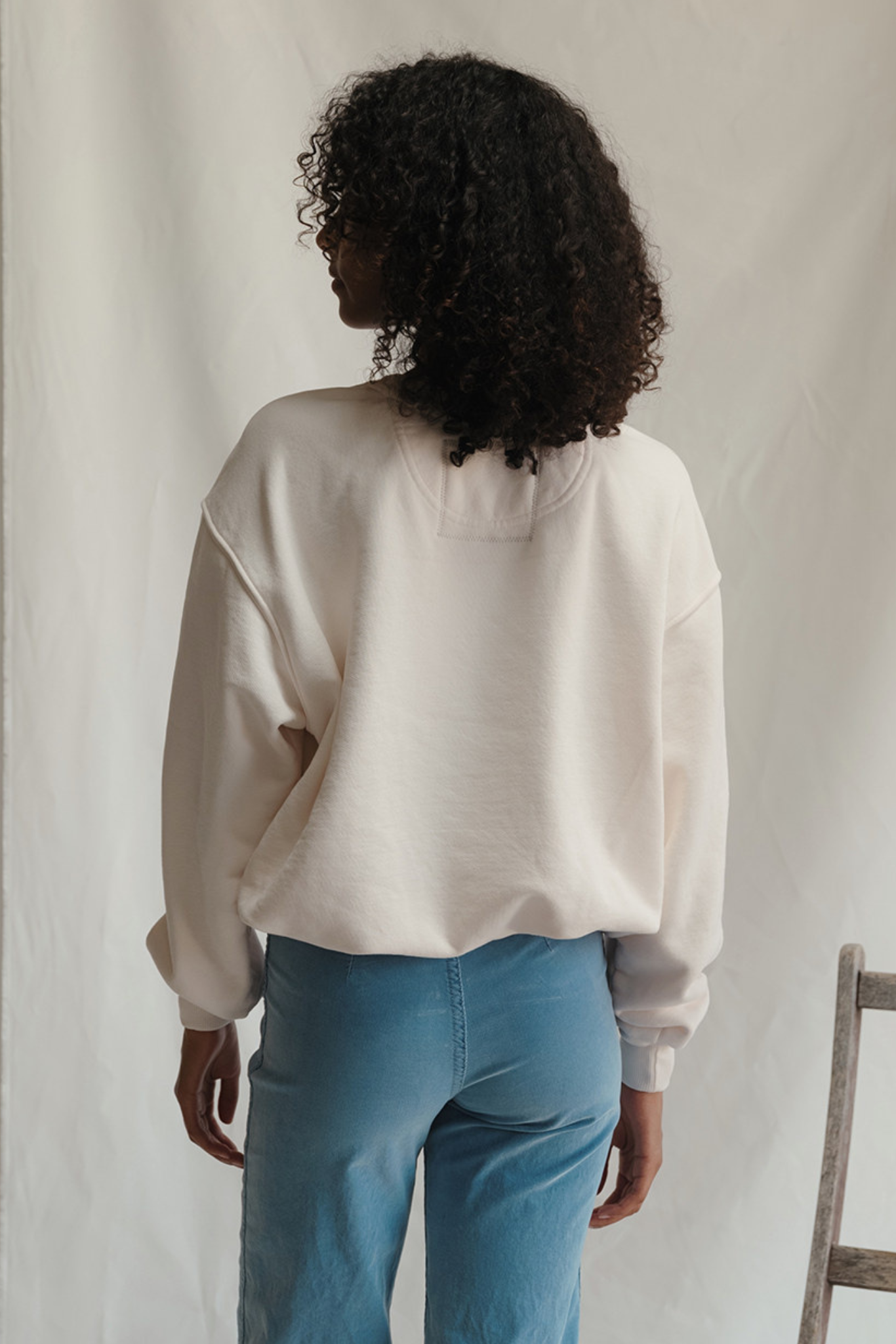 People Of Leisure - Wholesale Graphic Sweatshirt - Women's - Willie Nelson Bloody Mary Morning Sweatshirt3