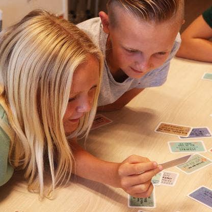 complimentenspel - Wholesale Card Game - Komplimentespiel3