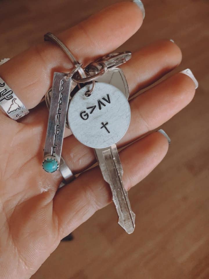 Porte-clés Le Grand Dieu pour la vente par Diamond Basin Design Co.