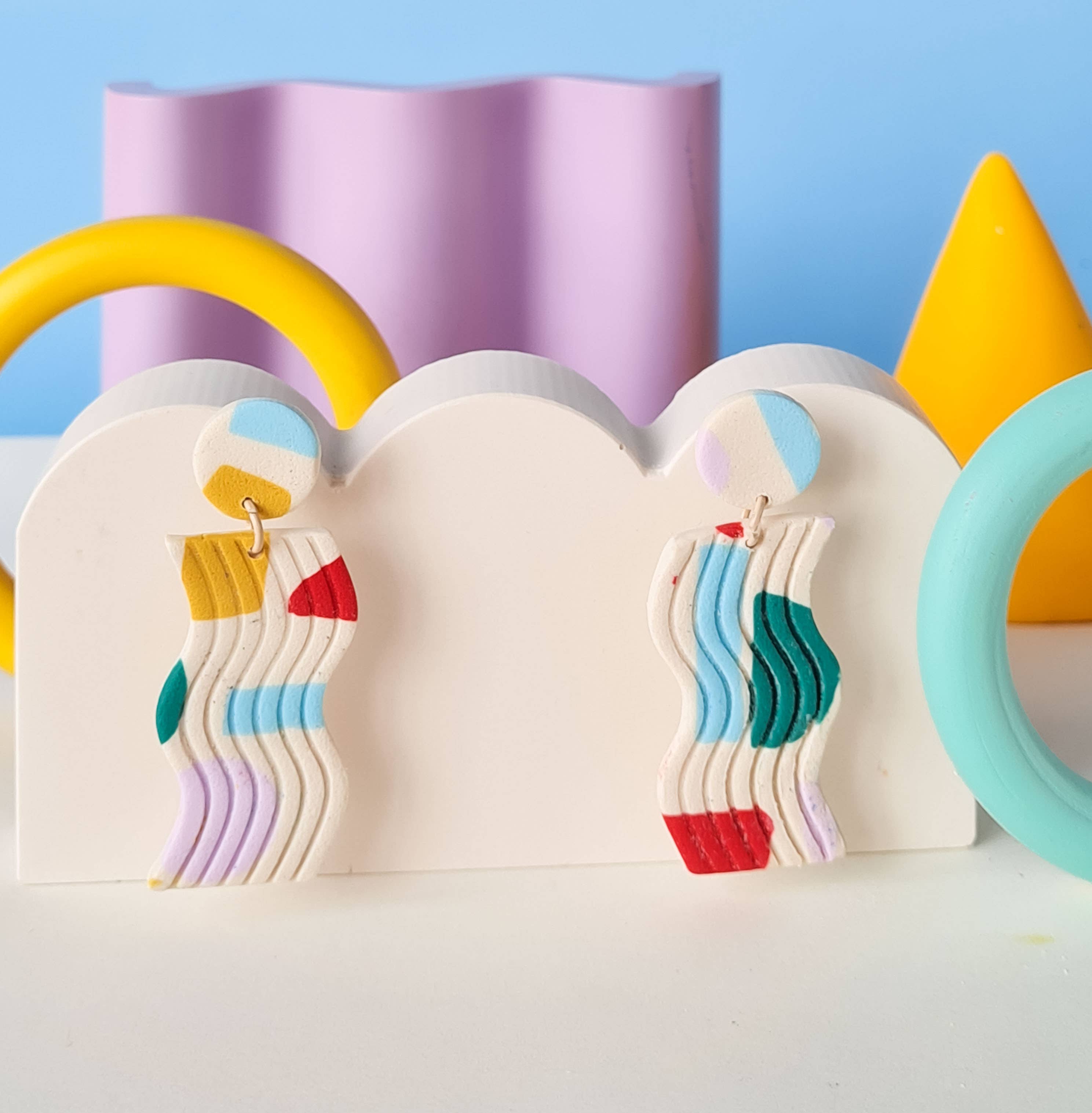 Mono - Wholesale Dangle Earrings - colorful patterned handmade clay earrings in 19 varieties4