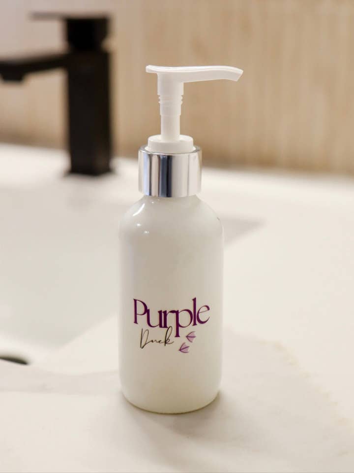 Clean Hydrating Body Oil – Fast-Absorbing, Non-Toxic Moisture for wholesale by Purple Duck