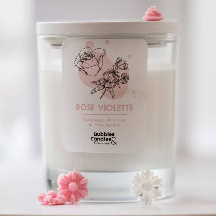 Bougie Rose violette pour la vente par Bubbles and candles