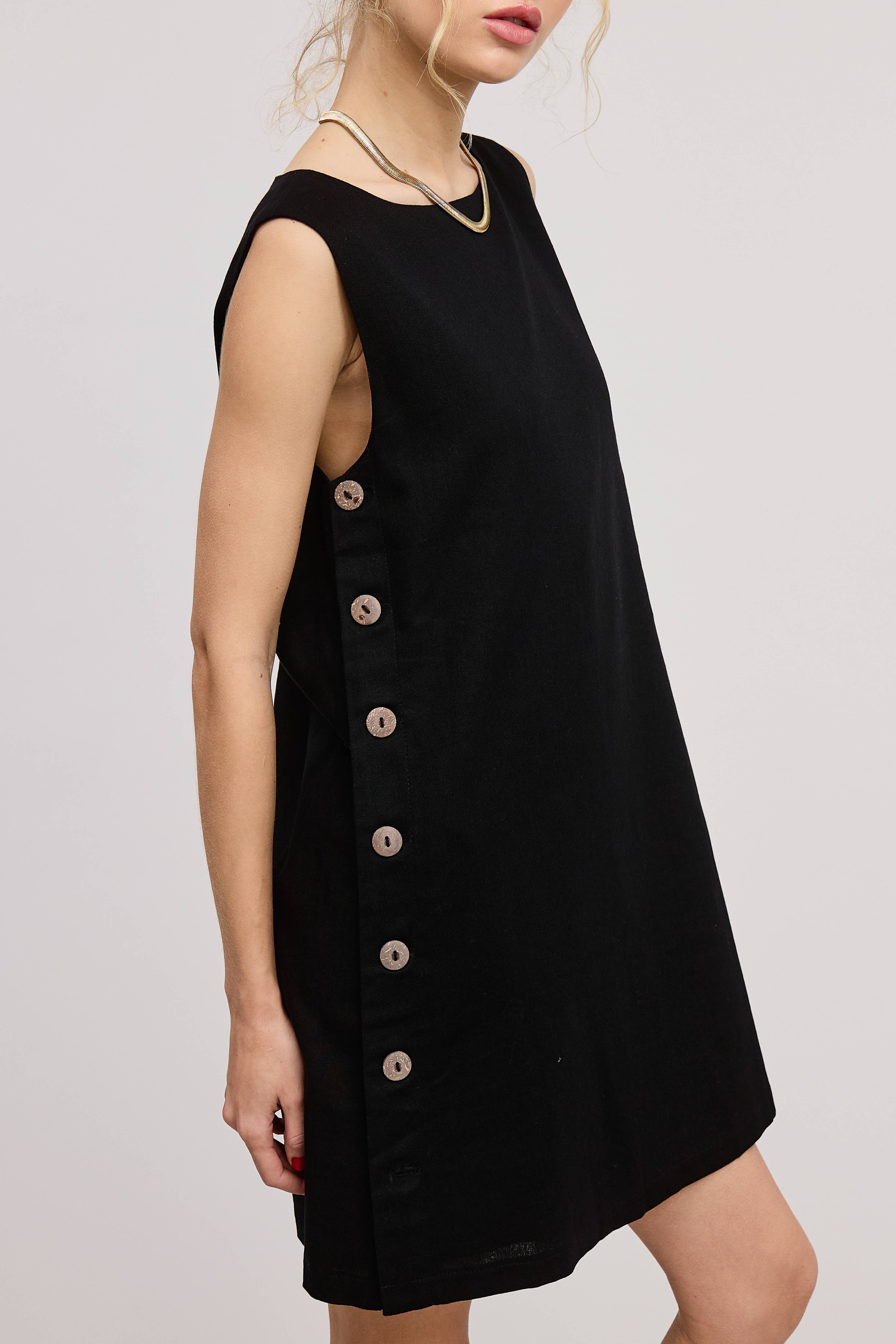 Mimosa - Wholesale Dress - Women's -  Wooden Side Button Detail Sleeveless Linen Mini Dress3