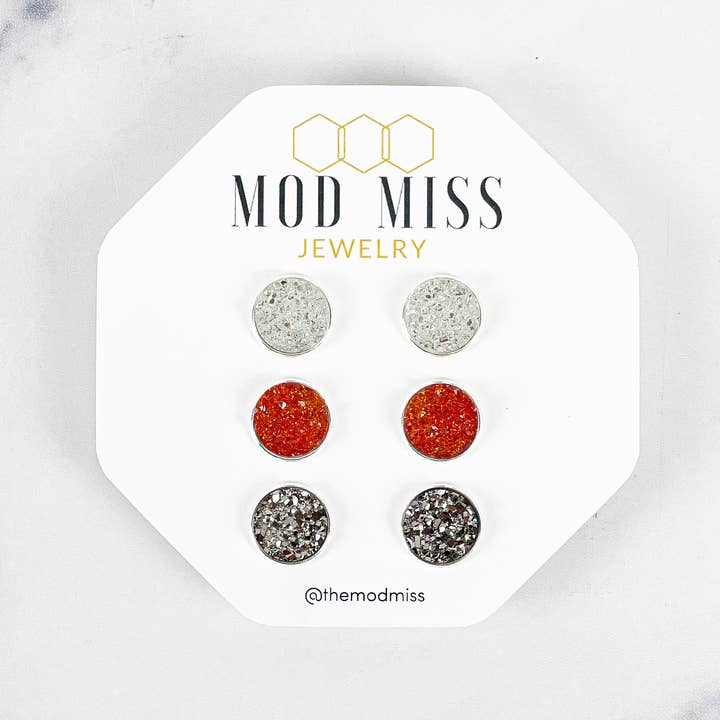 Set di 3: orecchini a perno Druzy trasparenti, arancioni e canna di fucile per la vendita all'ingrosso da parte di The Mod Miss