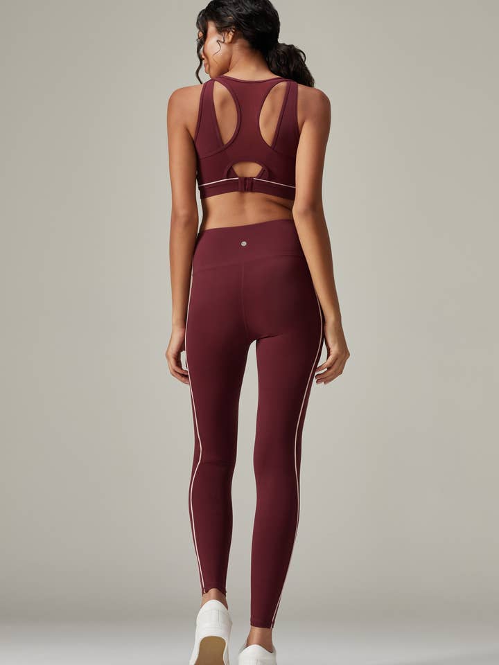 Weightless Performance Sports Bra for wholesale by Numod Active