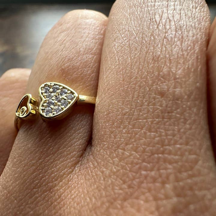 Gemscape UK – wholesale Multi-stone ring – Twin Heart Open Ring - Gold16