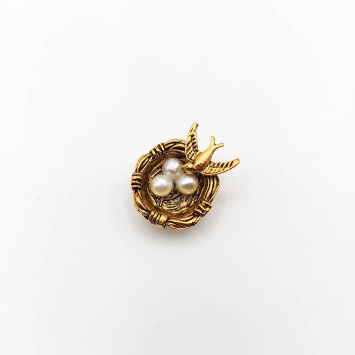 SChandworks - Wholesale Embroidery/Cross Stitch Supplies - Bird and Nest needle minder2