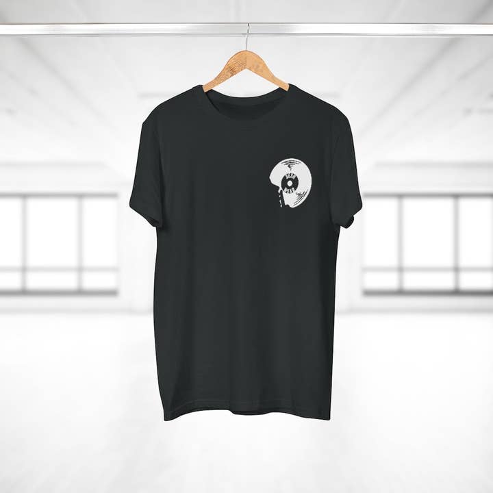 Sesh Wear – wholesale Screen printed t-shirt – unisex – SESH DEFINITION T-SHIRT - BACK LOGO