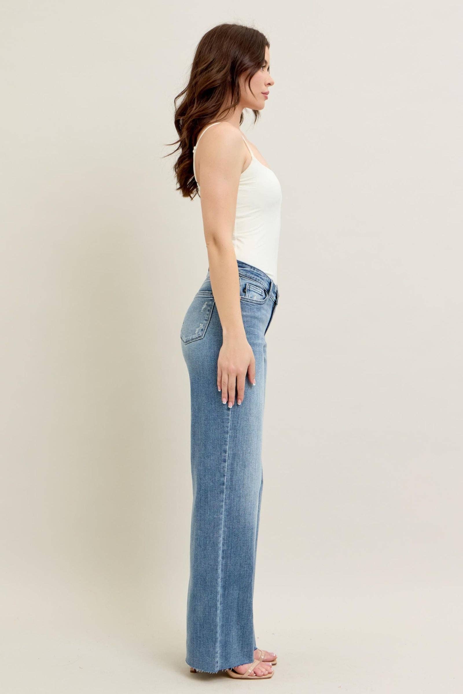 Watermelon Apparel - Vente Jean – femme - Jean ample à devant en V Judy Blue7