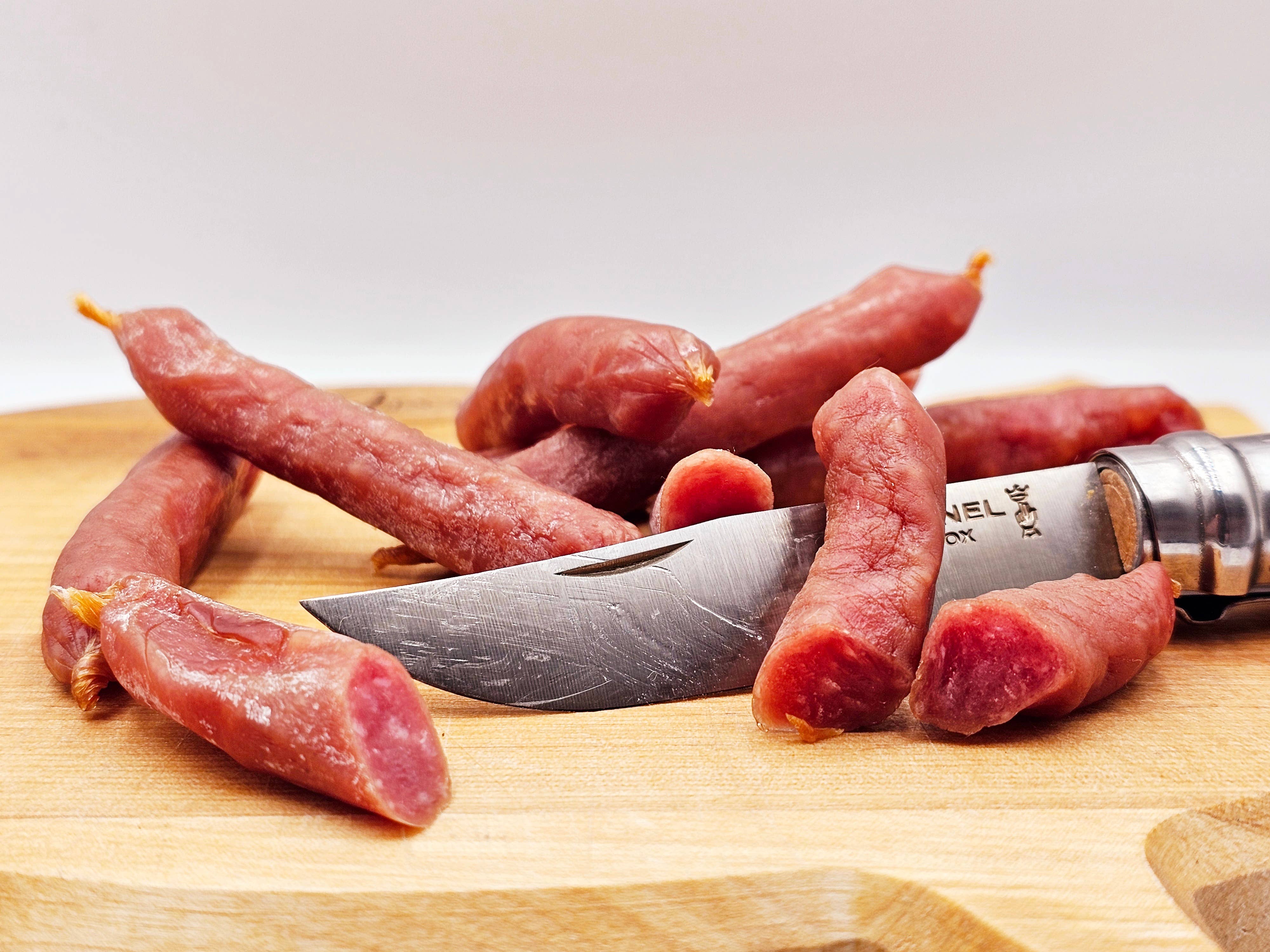 Les Bistronomes - Wholesale Salami - Mini dried sausage with goat cheese 2.5oz French style saucisson