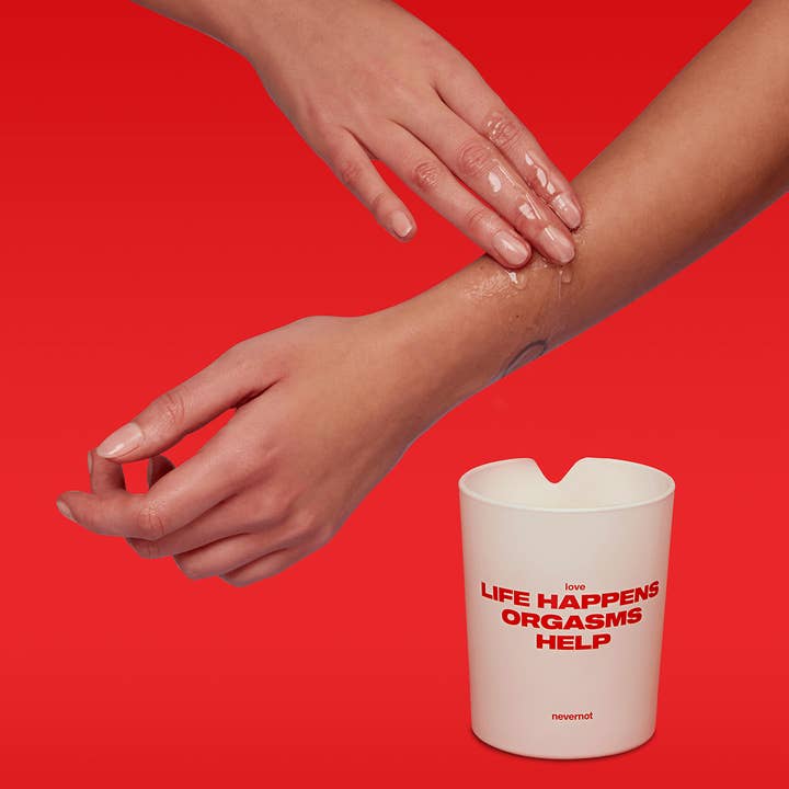 nevernot – wholesale Burkljus – Doftande massageljus ”LOVE”4