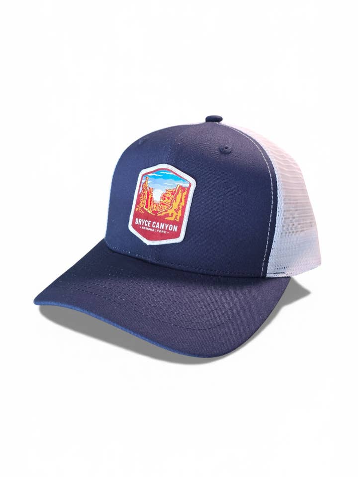Gorra de Camionero del Parque Nacional Bryce Canyon | Gorra de Recuerdo de Utah para venta al por mayor de PNW Apparel