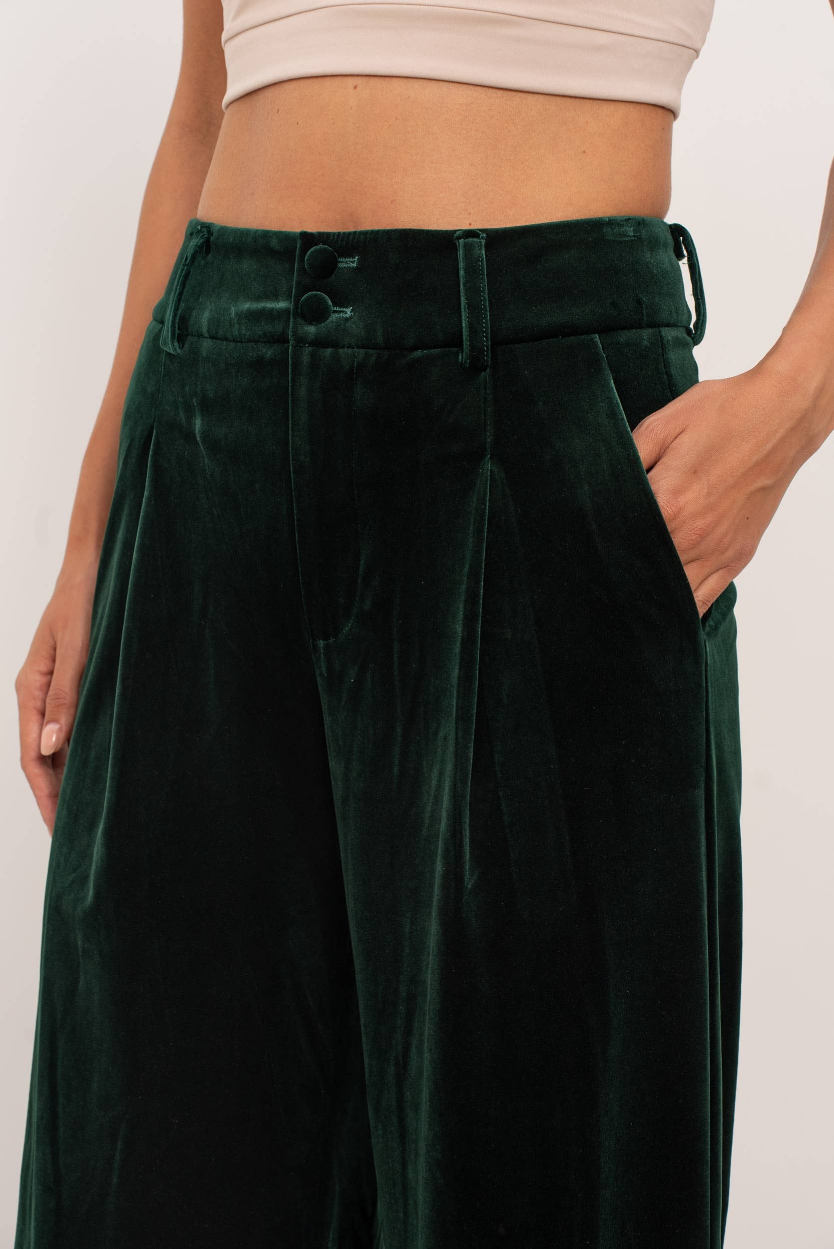 Attentif Paris - Wholesale Pants - Women's - Wide velvet and fluid pants with double button51