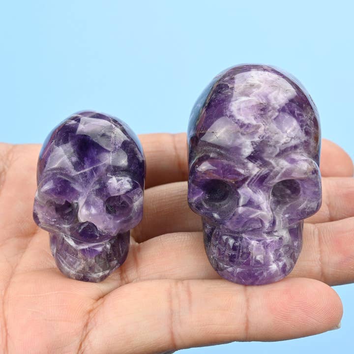 Figurine de tête de mort en cristal d'améthyste naturelle de 1,5 « 2" pour la vente par ilovebeadsusa