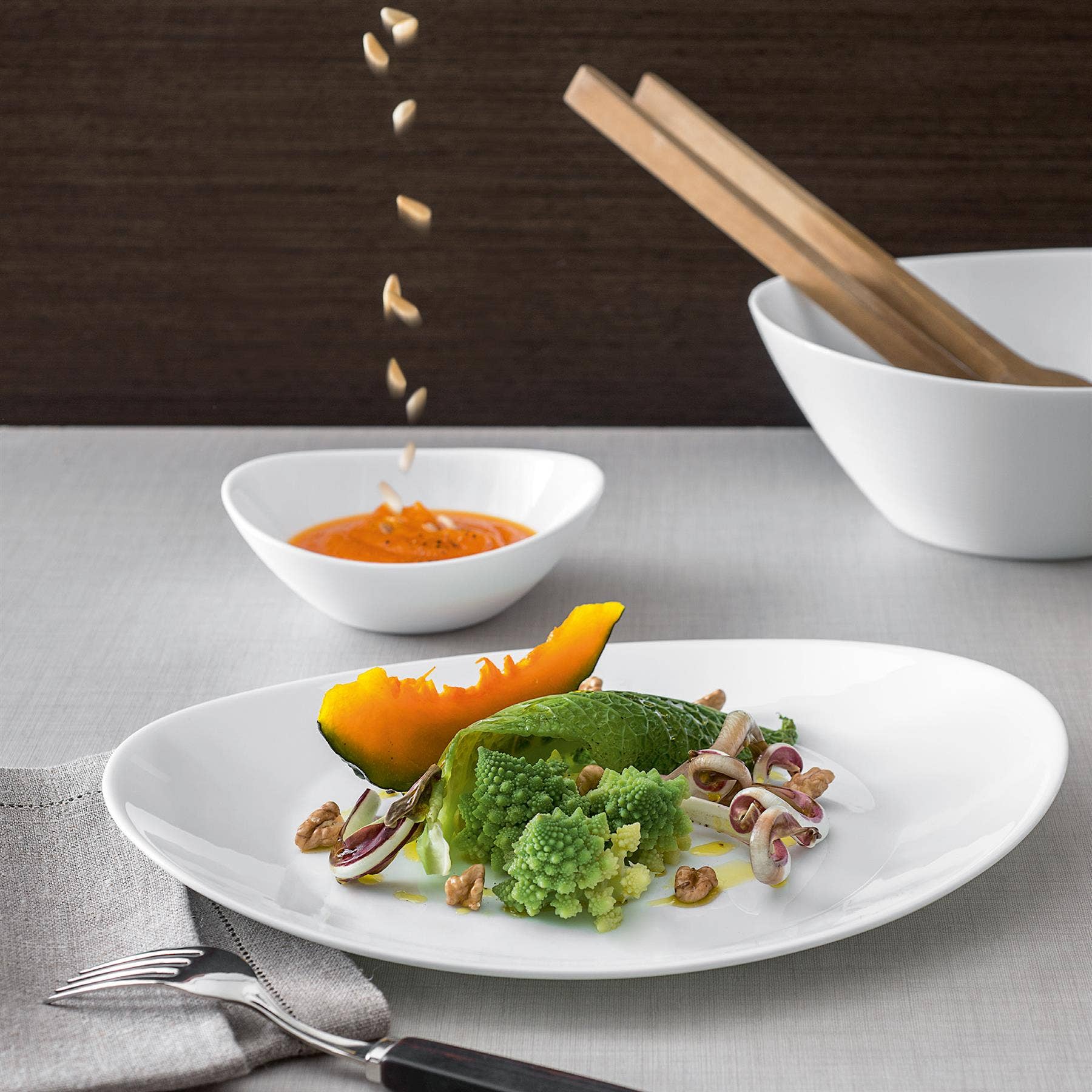 Rinkit Ltd - Wholesale Kom - Witte Prometeo ovale glazen salade schaal 25 cm - Bormioli Rocc3