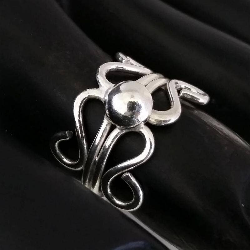 Costello International - Wholesale Toe Ring - Art Deco Silver Adjustable Beach Toe Rings17