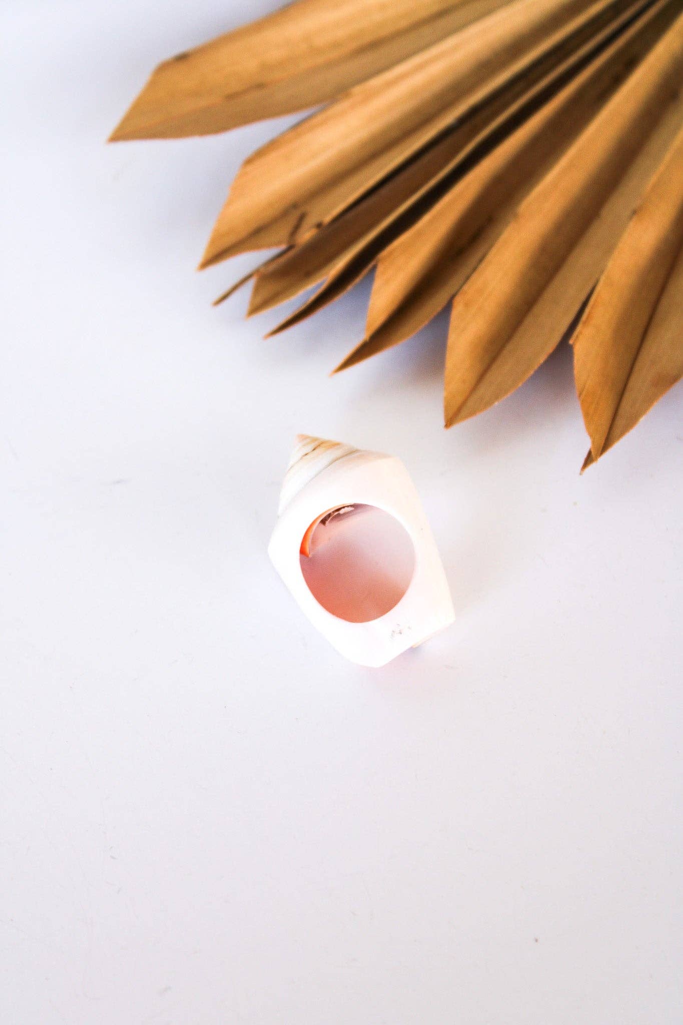 Bali Queen - Wholesale Cocktail/Statement Ring - Bali Shell Rings8