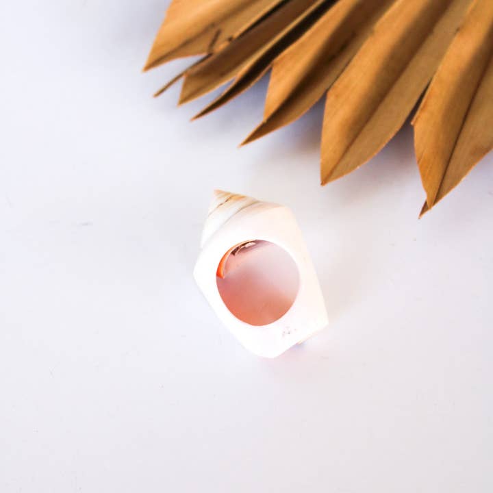 Bali Queen - Wholesale Cocktail/Statement Ring - Bali Shell Rings8