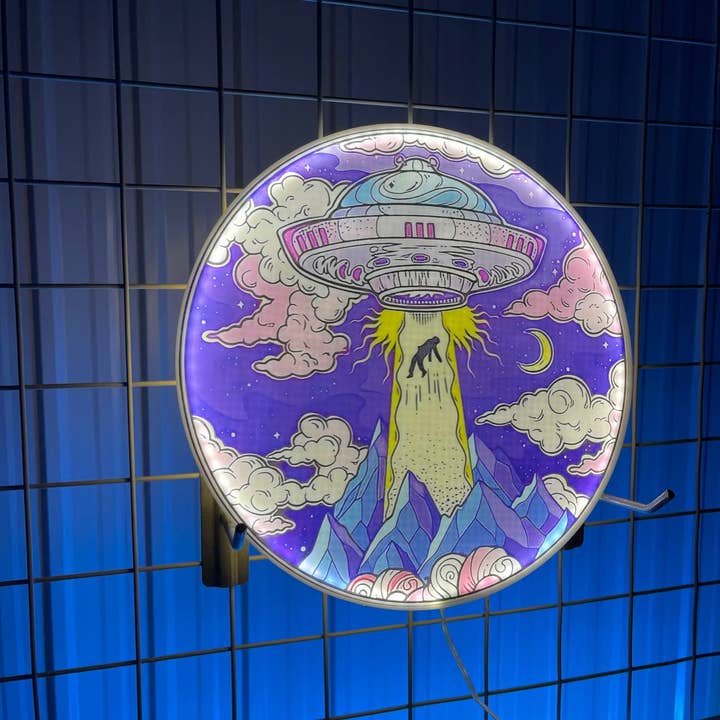 Glow Neon - Wholesale Neon Sign - UFO Printed Neon Sign, Long-lasting Wall Art Light Deco3