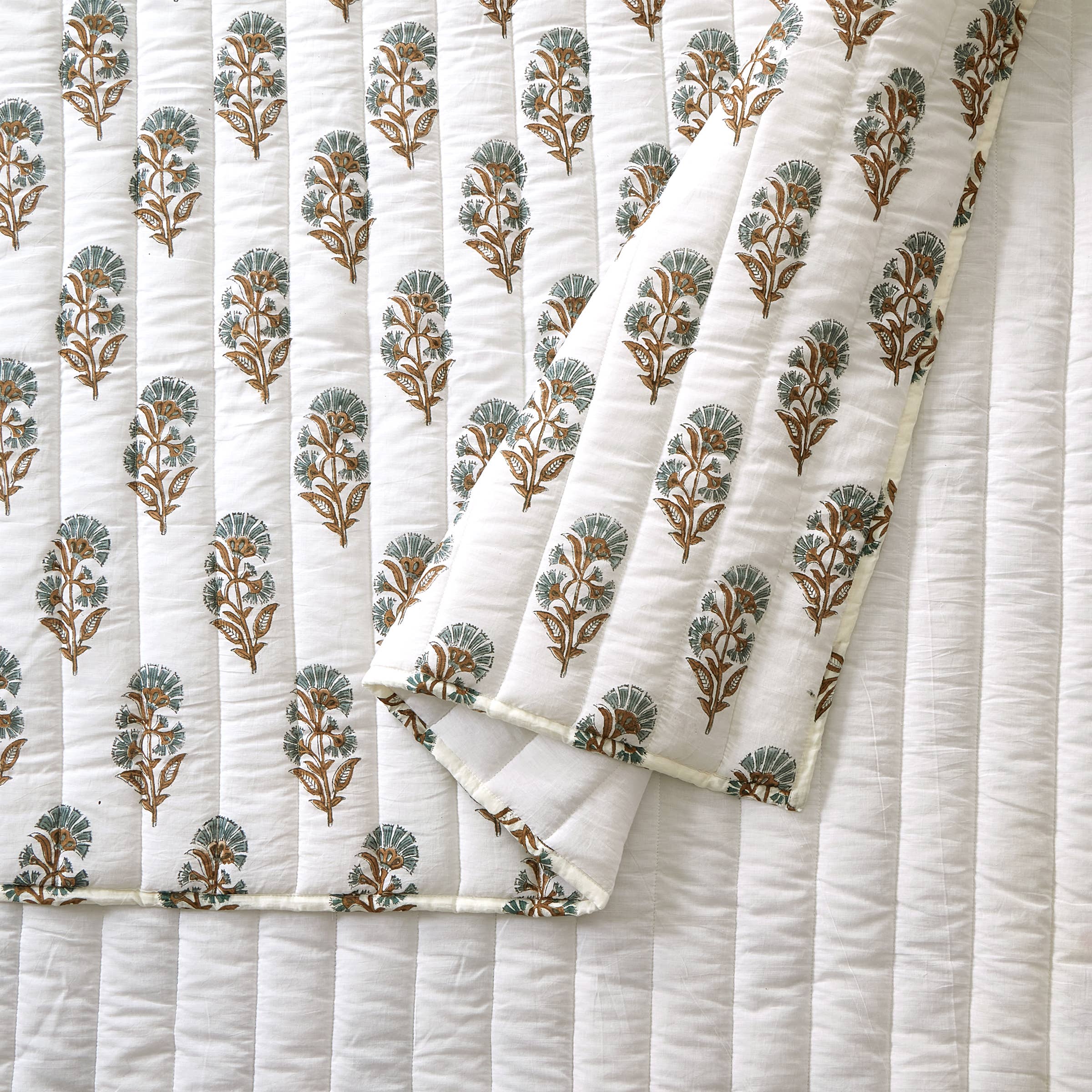 Peking Handicraft - Wholesale Quilt - BLOCK PRINT MUGHAL FLOWER QUILT - Laurel & Mayfair4