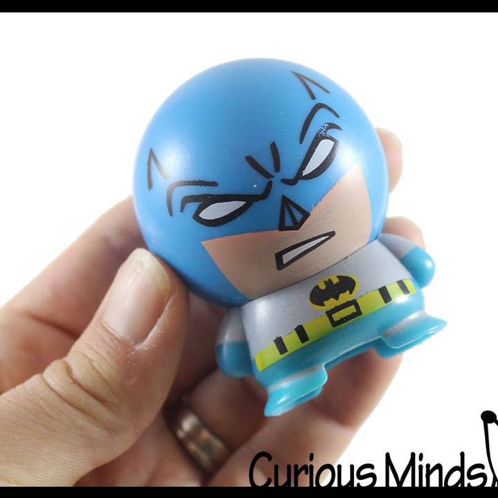 Curious Minds Toys - Wholesale Figurine Toy - Kids - 1 DC Comics Superhero Capsule Toy Figurines - Super Hero Fan