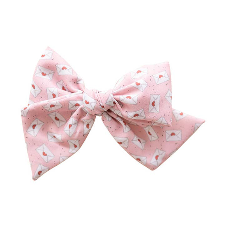 Nœud de Notes d'Amour pour la vente par Lovehearted Kiddos